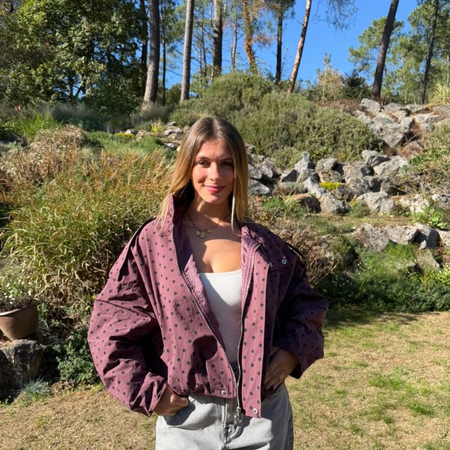 68009 violet
